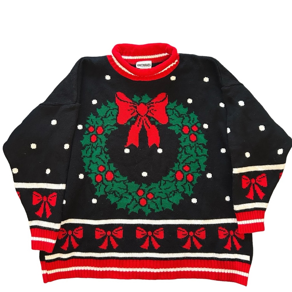 Vintage Black and Red Holiday Wreath Rollneck Sweater
